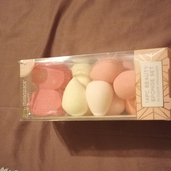 14-Piece Thinkspace Beauty Blending Sponge Set Plus Clear Organizer (Pink - Picture 3 of 3